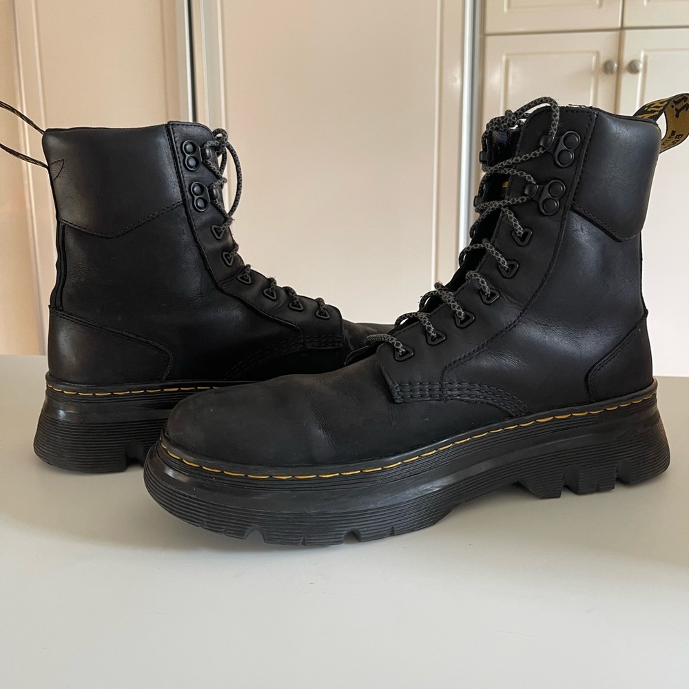 Dr. Martens men’s black boots US 11